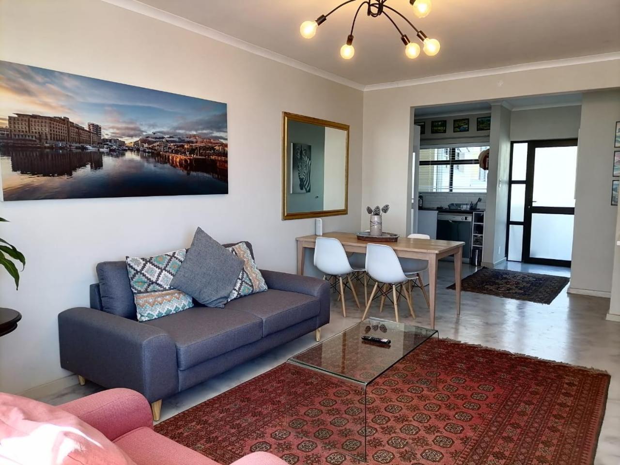 Camps Bay Sea View *